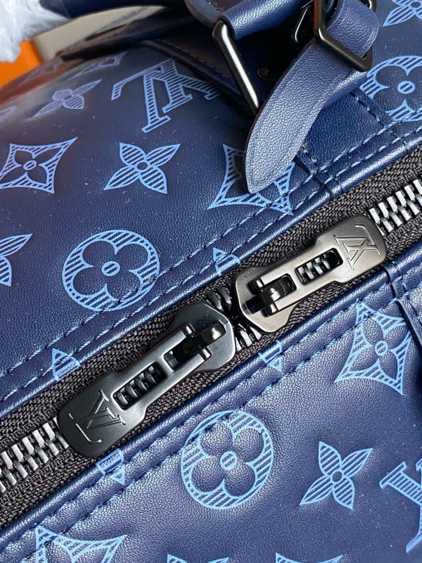 l0*is V*t0n keepall bandouliÈre 50