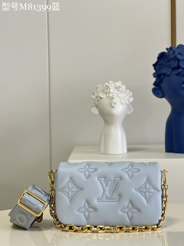 l0*is V*t0n wallet on strap bubblegram