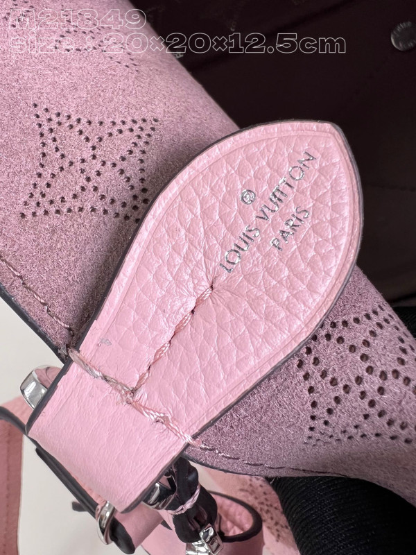 l0*is V*t0n blossom pm