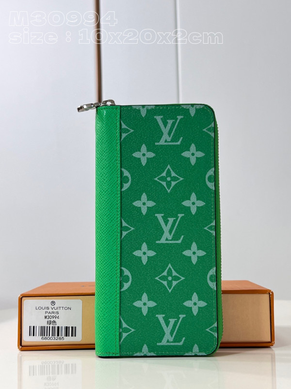 l0*is V*t0n zippy wallet-10*20*2 cm