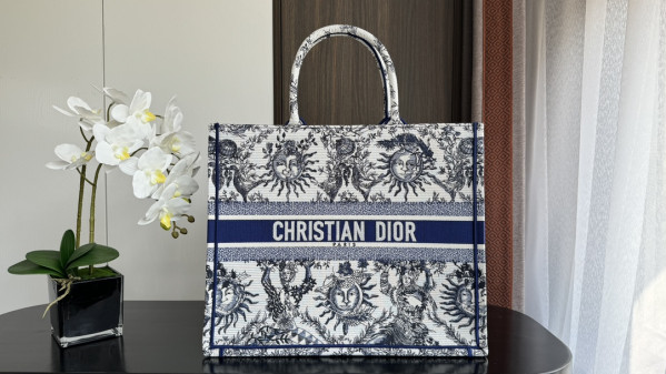 Large Diro Book Tote-42*35*18.5cm